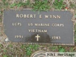 Robert E Wynn