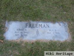 Bennie F Freeman