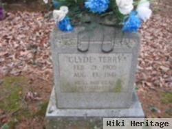 Clyde Terry