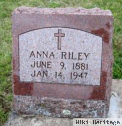 Anna Riley