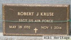 Robert J Kruse