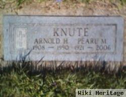 Arnold Herman Knute