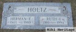 Ruth I Holtz