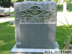 Frederick "fred" Grunst