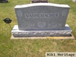 Roman F "ron" Wannemacher