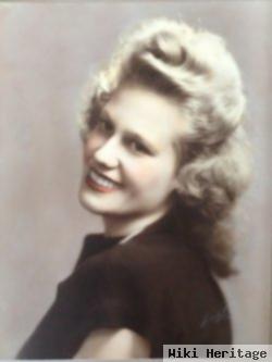 Barbara Jane "bobbie" Stevens Hilderbrand