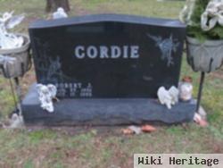 Robert J Cordie