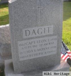 Helen Dagit Howell