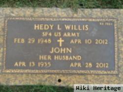 Hedy L Willis