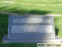 Von Baker Stewart, Sr