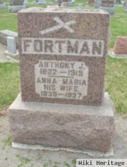 Anna M Hemker Fortman