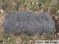 Augusta Heller Sitz