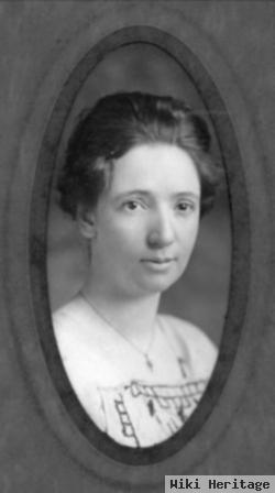 Leila R. Hildebrand