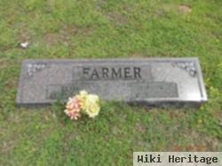 Elma Farmer