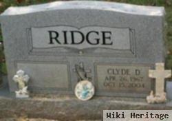 Clyde D Ridge