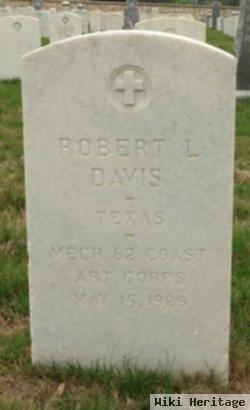 Robert L Davis