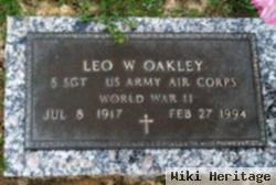 Leo W Oakley