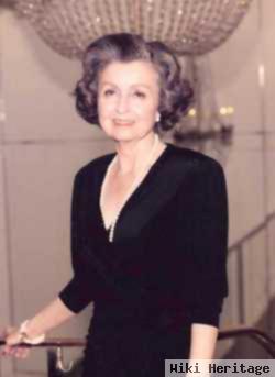 Dorothy Margaret Iverson Holmes