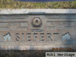 Laura E. Siefert