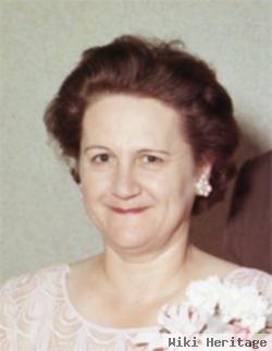 Nellie K. Reinhart Holt