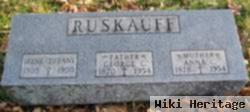 George C Ruskauff