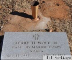 Jerry Hull Wolf, Jr