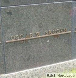 Oscar W Skogen