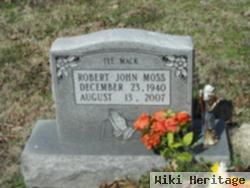 Robert John "tee Mack" Moss