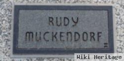 Rudy V Muckendorf