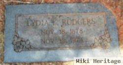 Lydia L Rodgers