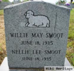 Nellie Lee Smoot