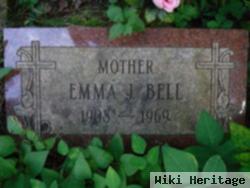 Emma J. Bel