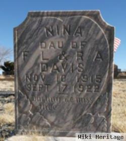 Nina Davis