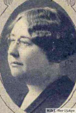 Maude L Collins