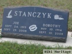 Dorothy Stanzyck