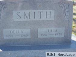 Julia Smith