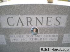 Pfc Roberto Carnes