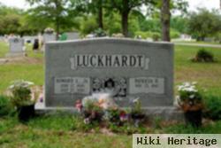 Patricia D Luckhardt