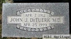 Dr John Detuerk