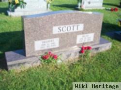 Delbert Scott