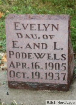 Evelyn Podewels