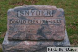 Donald Glen Snyder