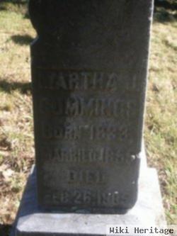 Martha J Cummings