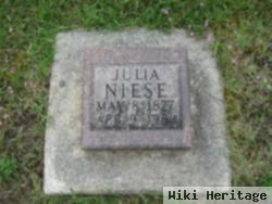 Julia Niese