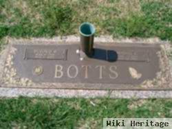 Buford Frank Botts