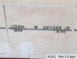 John W Snyder, Jr