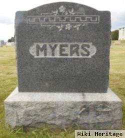 Reuben F Myers