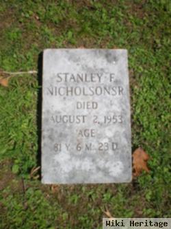 Stanley F Nicholson, Sr