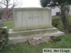 Emma J C Hunt