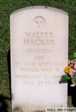 Walter Hacker